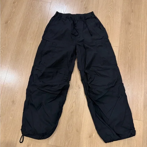 TNA Cargo Pants Black Utility Parachute Style Streetwear Y2K Gorpcore Size 2XS - Picture 1 of 7